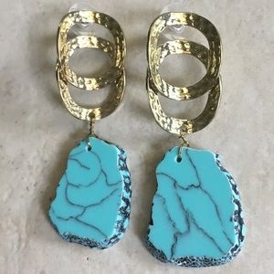 ❤️ Turquoise & Hammered Gold Gem Stone Earrings
